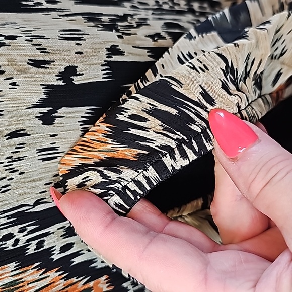 NWT MADISON PAIGE SLEEVELESS LINED CROCHET BEADED ELASTIC FLOUNCE DRESS - Picture 9 of 16